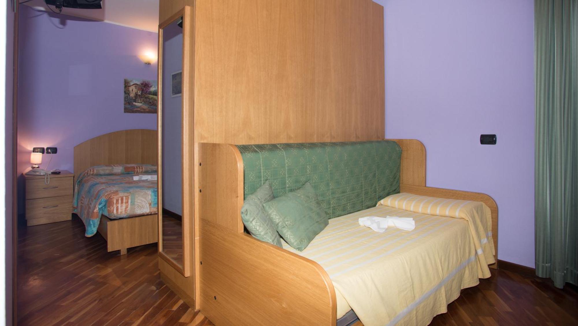 Hotel Pigna D'Oro Chiesa in Valmalenco Eksteriør bilde